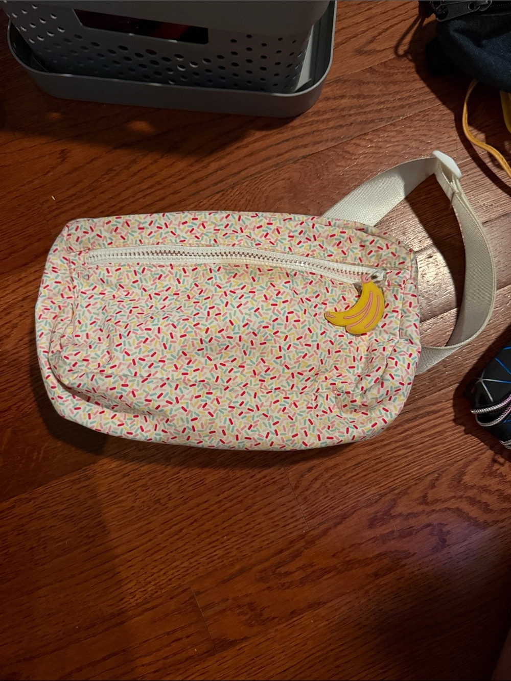 art class White Confetti Crossbody Bag with Yellow Banana Charm